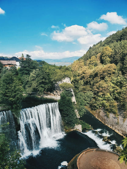 Pilvska waterfall view - Photo by Damien Dan